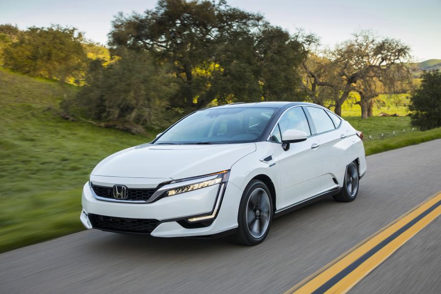  Honda Clarity Fuel Cell 2016 года  (US) (фото 38 из 40)